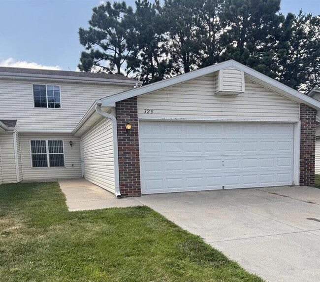 Building Photo - 329 NW 23rd St