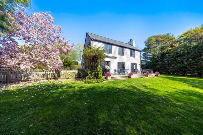 Photo - 80 Bishops Ln