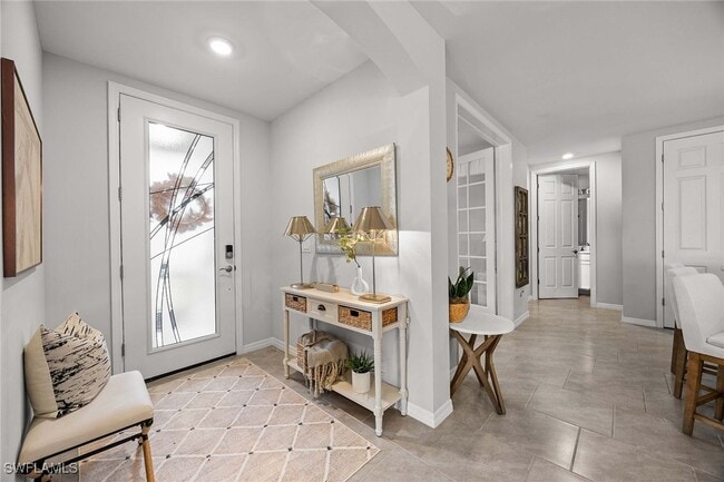 Photo - 14610 Edgewater Cir