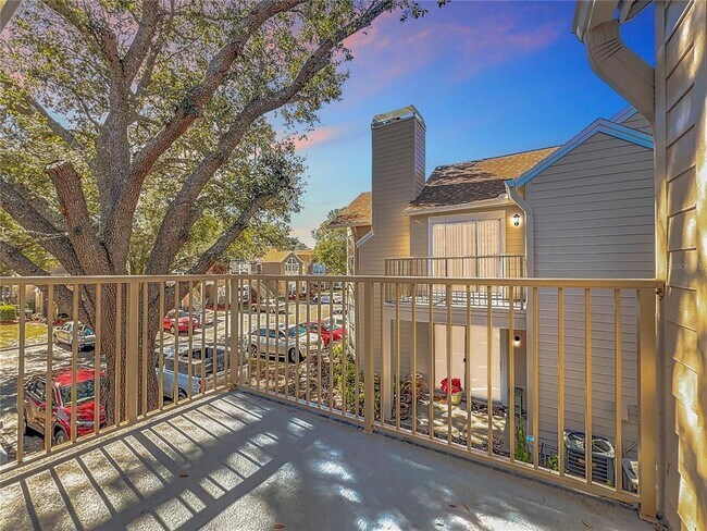 Photo - 665 Youngstown Pkwy Unit 264