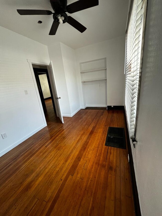 Photo - 1120 E 12th Ave