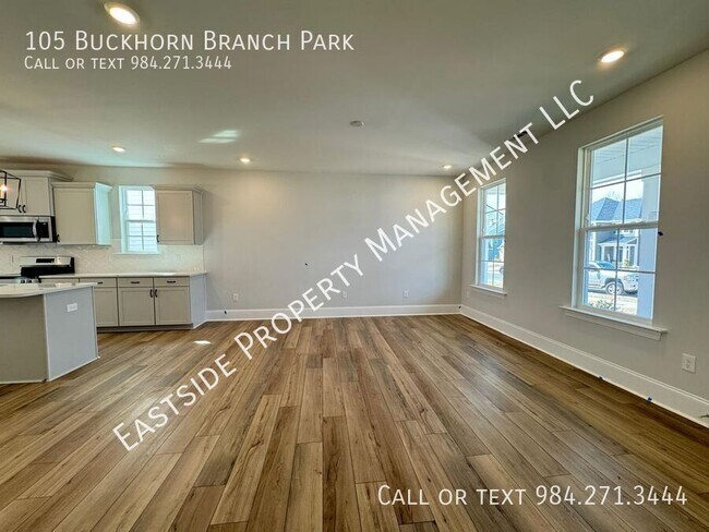 Photo - 105 Buckhorn Br Pk