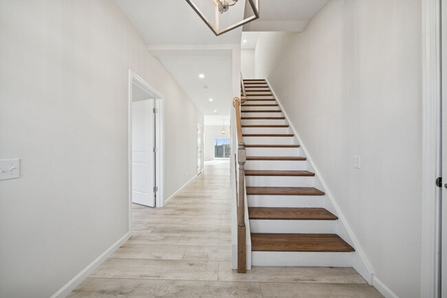 Photo - 2217 Lebanon Dr