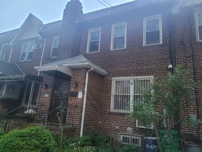 Photo - 82-80 161st St Apartment