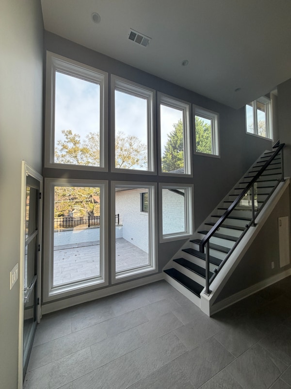 Photo - 1813 Crestline Ct NE