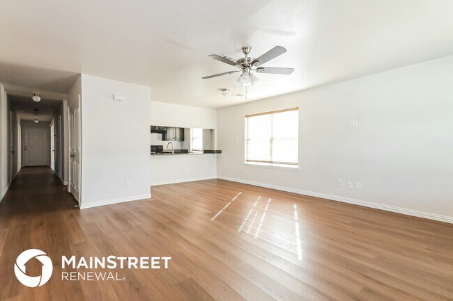 Photo - 4712 Stokes St