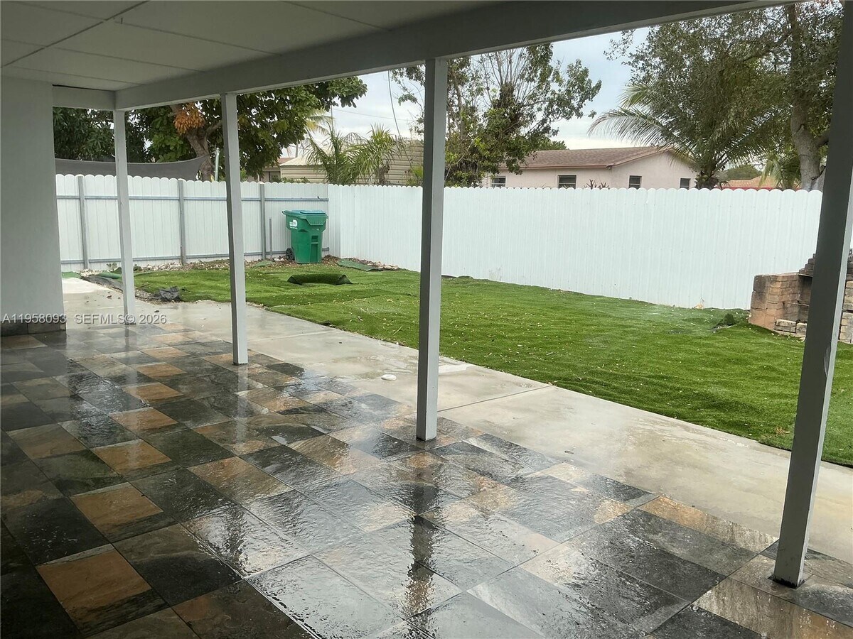 Photo - 14821 SW 104th Ave