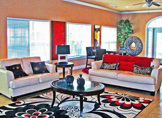 The Ridge at Waveland - The Ridge at Waveland Apartments