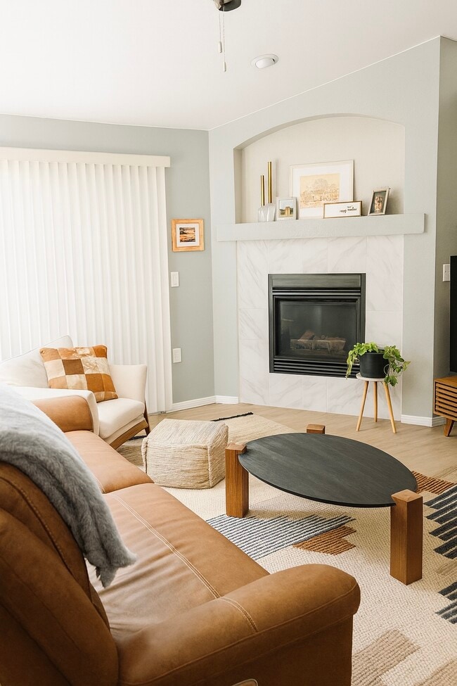 Photo - 3002 W Elizabeth St Unit 2H