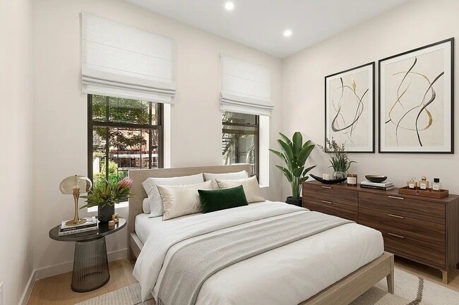 Building Photo - 75 Thompson St