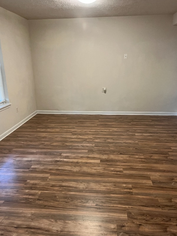 Photo - 14307 Newbern Loop