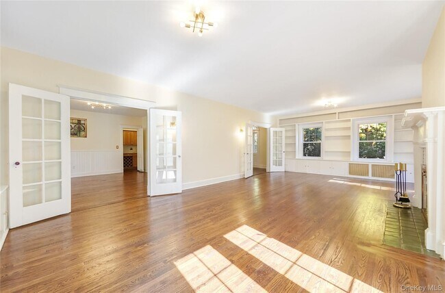 Photo - 25 Whittier Rd