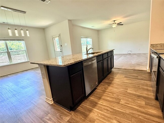 Photo - 109 Sunnymeade Ln