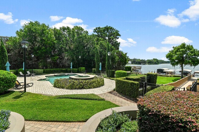 Photo - Winter Park lakefront just steps from Park Avenue