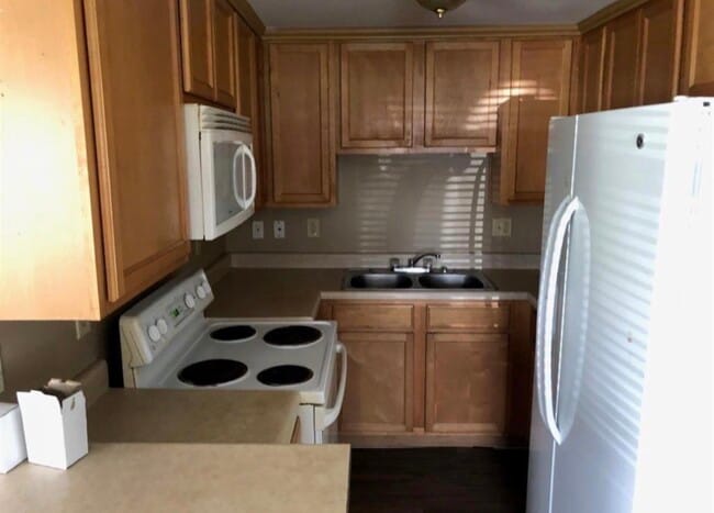 Photo - 2308 10th Ave