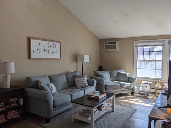 Photo - 4424 Cedar Lake Rd Unit 5