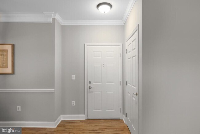 Photo - 2540 Kensington Gardens Unit 204