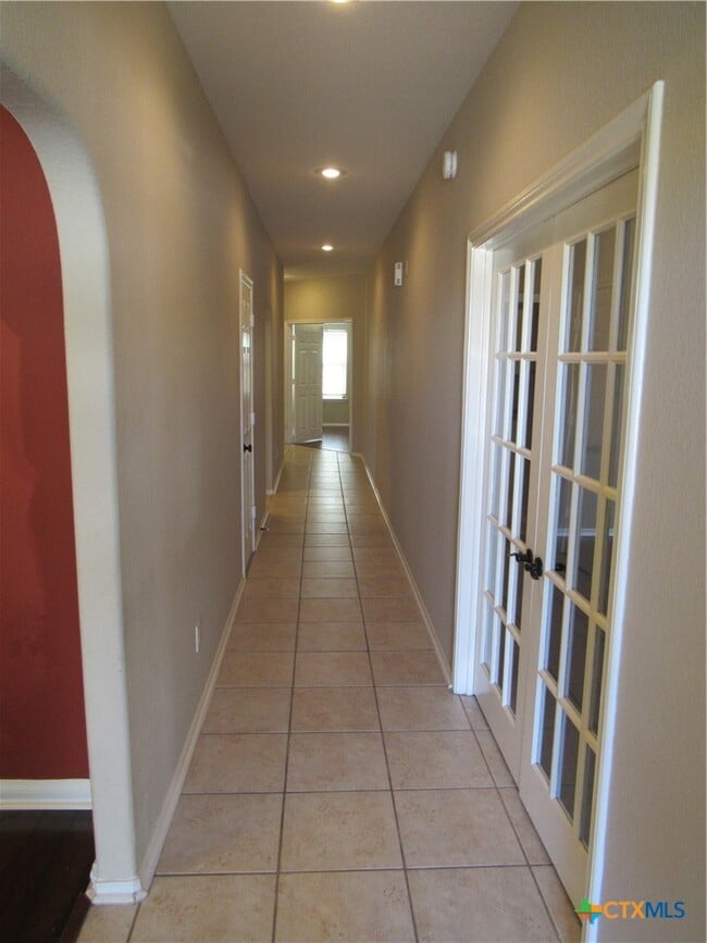 Photo - 5812 Montrose Dr