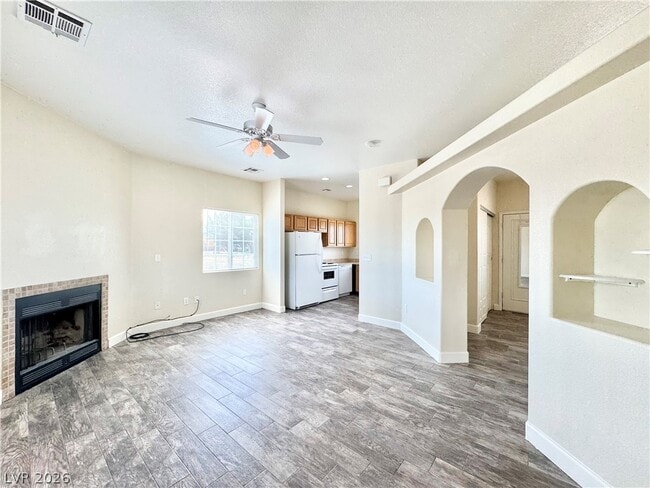 Photo - 1180 Zelzah Ave