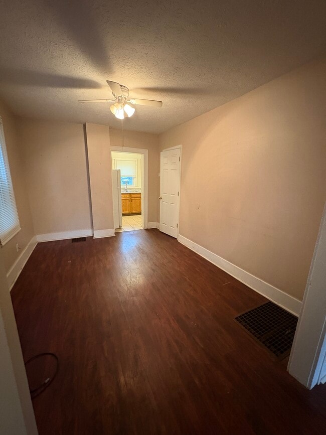 Photo - 1423 Marcy St