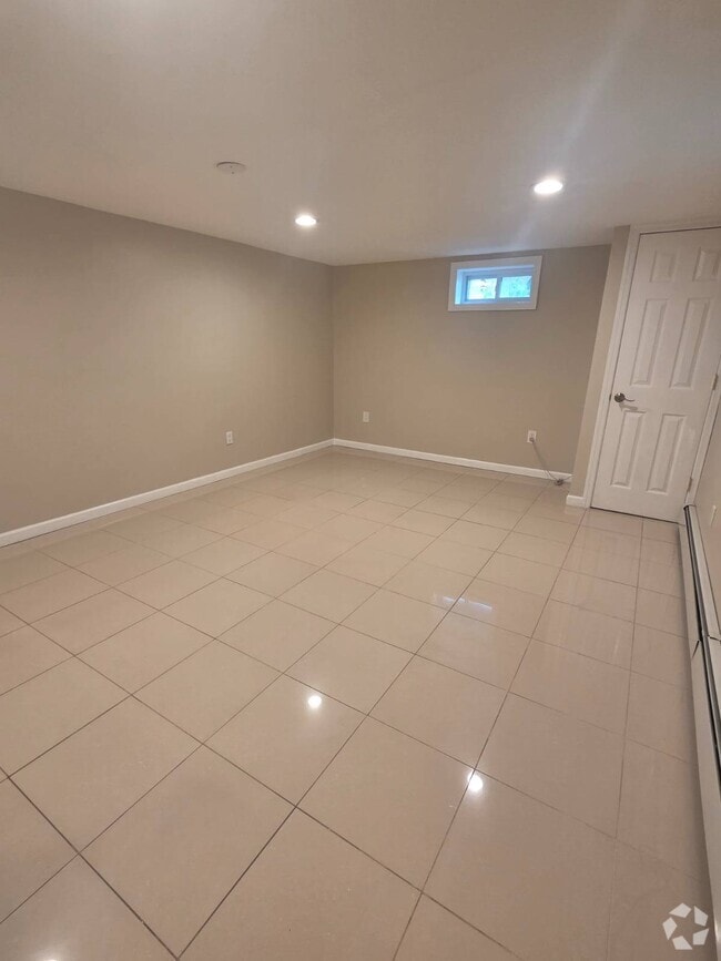 Building Photo - 1 Melrick Ct Rental