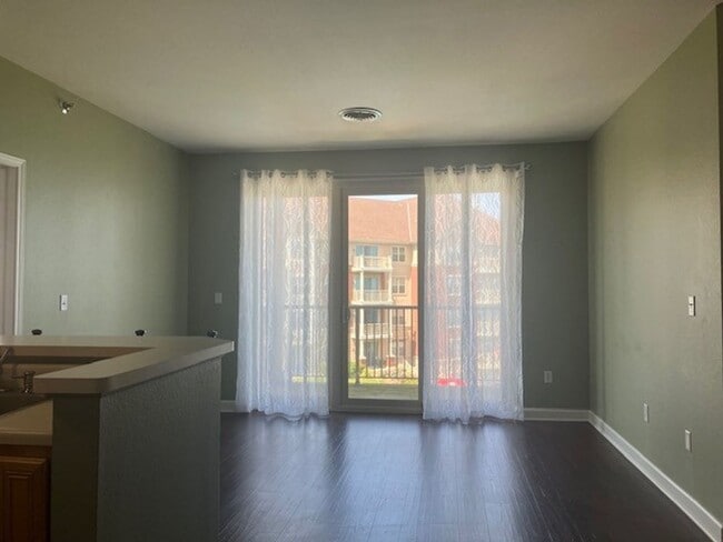 4120 S Lake Dr Unidad C364