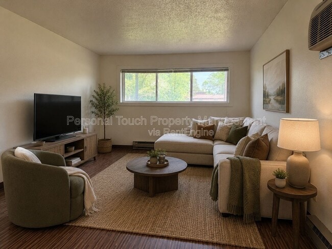 Building Photo - 212 9th Ave S Unit 3