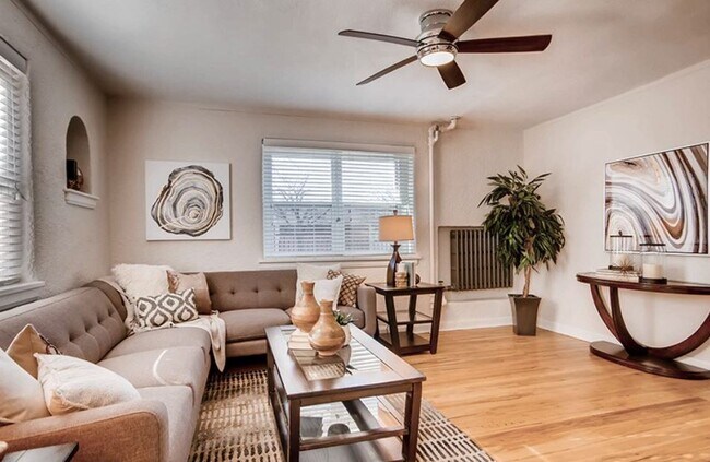 1020 Lincoln - 1020 Lincoln