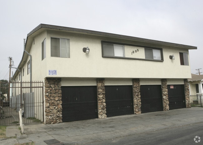 Photo - 1335 Stanley Avenue