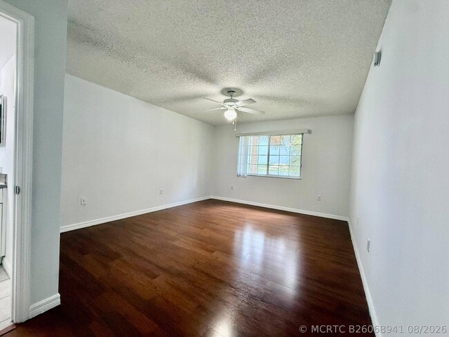 5041 Wiles Rd Unit 9-208