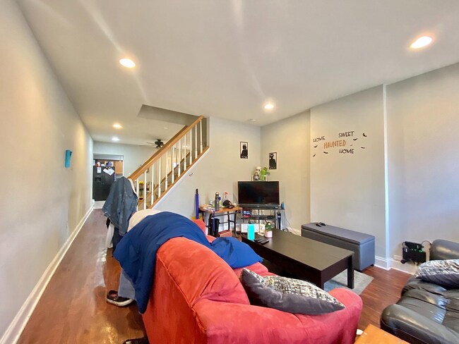 Upenn & Drexel! A spacious 4 bed/2 bath ho... - Upenn & Drexel! A spacious 4 bed/2 bath ho... House