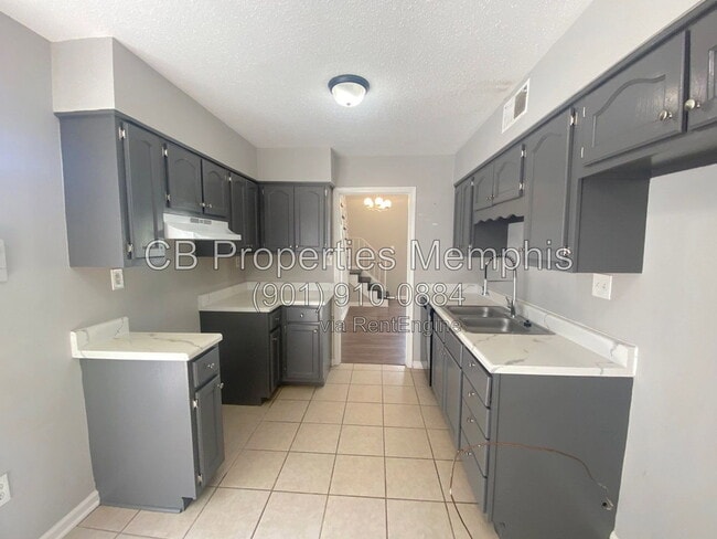 3136 Sycamore View Rd