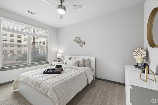 2BR, 2BA - 901SF - Primary Bedroom - Lofts on Main