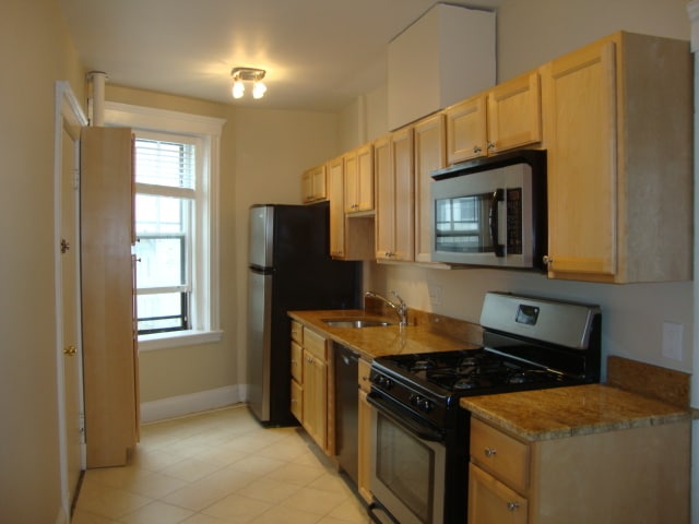 Photo - 19 Short St Unit 4