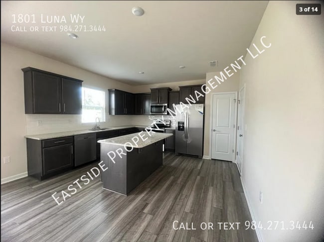 Photo - 1801 Luna Wy