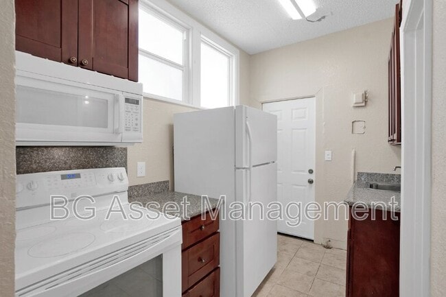 Photo - 916 Marin St Unit A