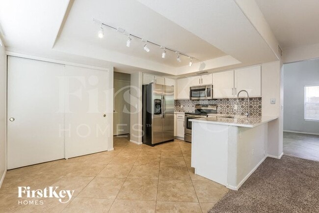 Photo - 17235 N 46th Pl