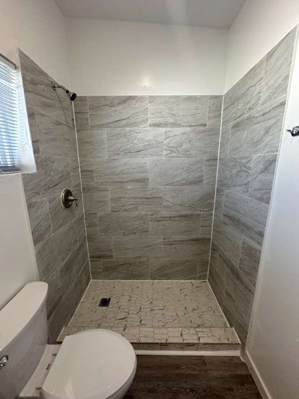 Photo - 201 Eaton Way