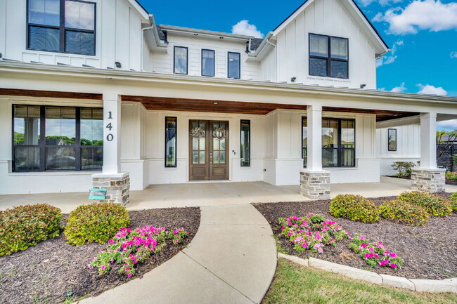 Photo - 140 Farish Ln