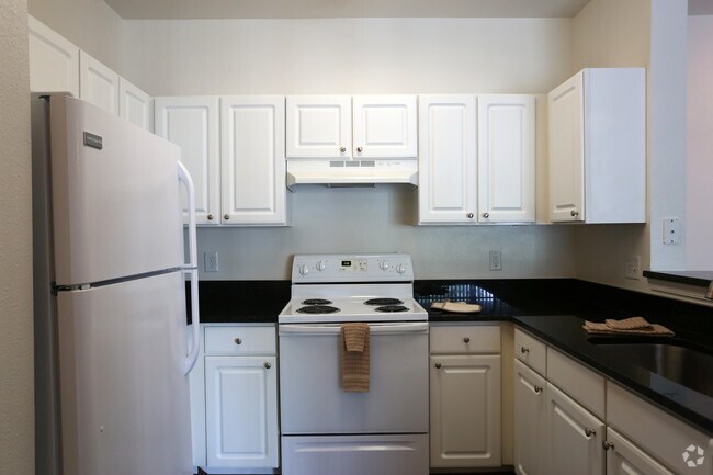 2BR, 2BA - Hibiscus