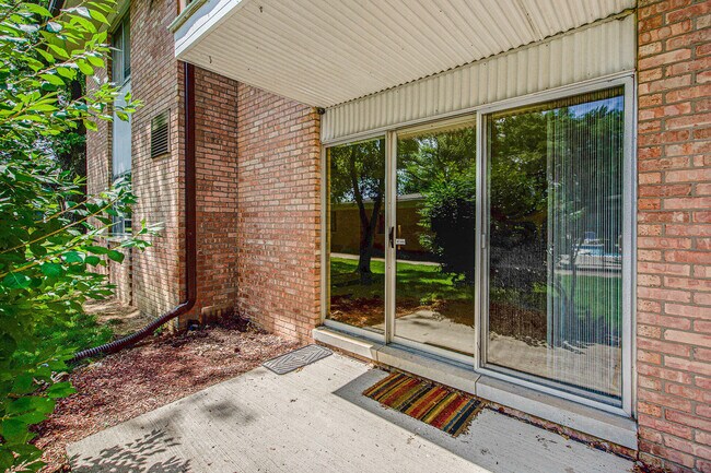 1249 Island Dr Unit 101