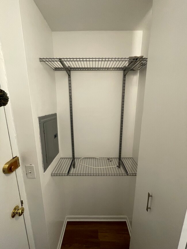 Photo - 1460 N Sandburg Ter Unit 607A