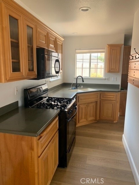 Building Photo - 1720 Stillwater Ct Unit B