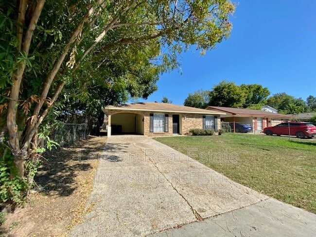 Photo - 217 N Emerald Loop