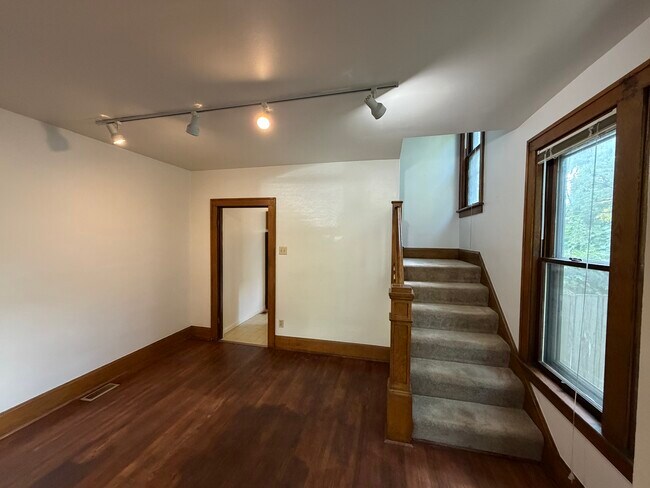 Photo - 789 Ebner St Unit 789 Ebner St