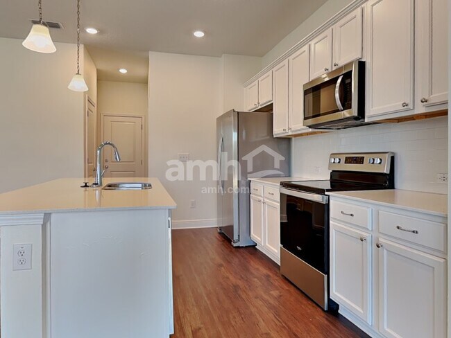 Photo - 20224 Calla Lily Dr