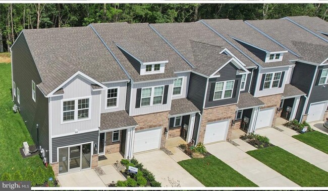Building Photo - 21 Whaler Dr Rental