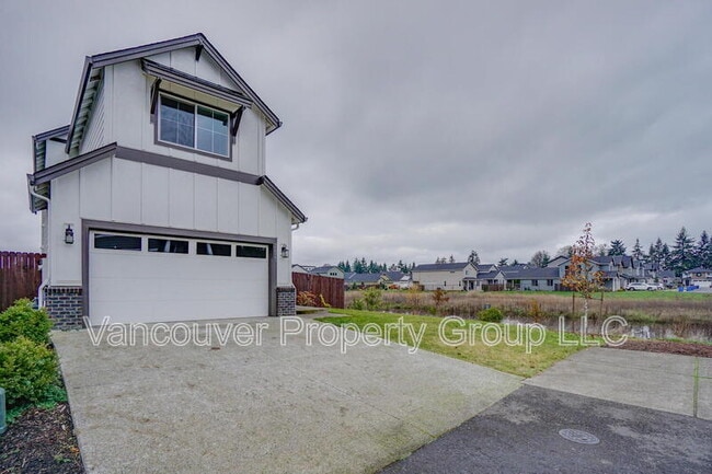 Photo - 11025 NE 137th Ave