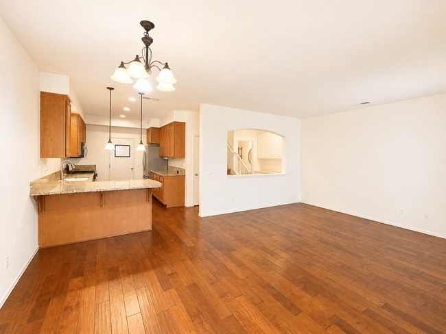 Photo - 1444 Canvas Dr