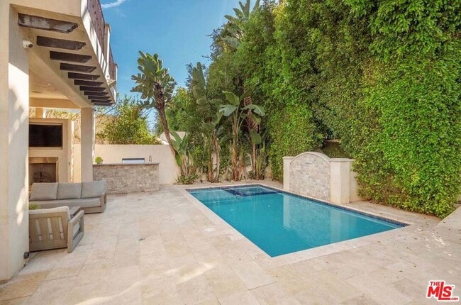 Photo - 329 Canon Dr